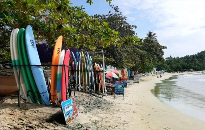 Tehan Homestay ディックウェラ エクステリア 写真